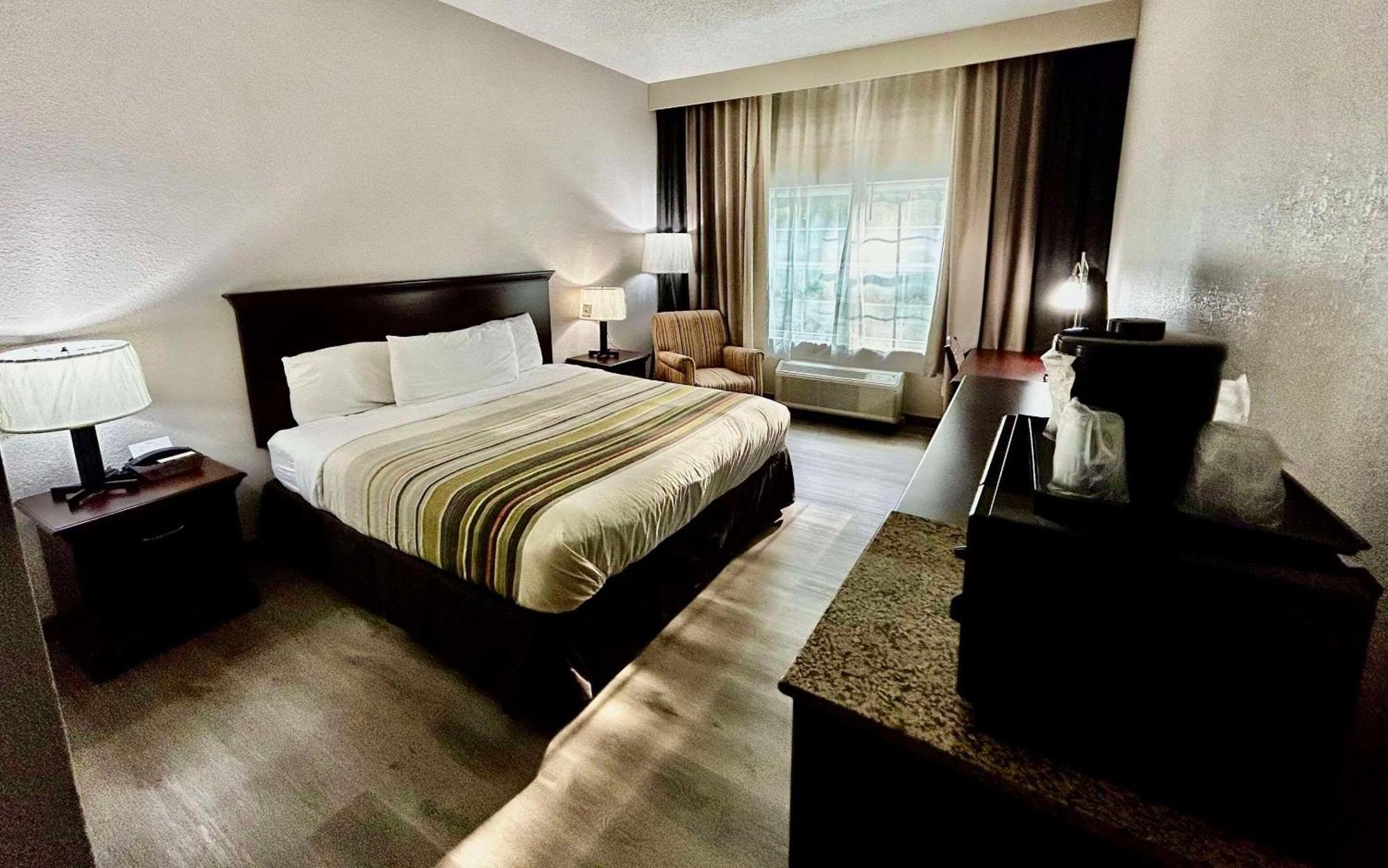Country Inn & Suites By Radisson, Columbus, Ga Ngoại thất bức ảnh