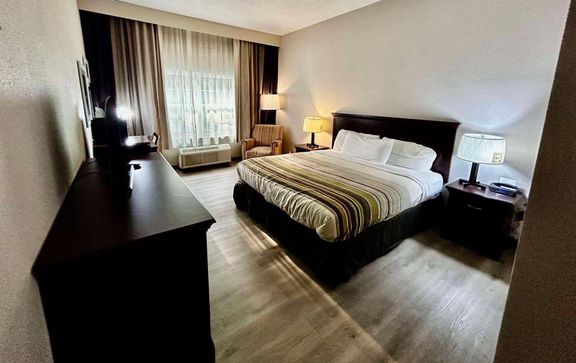 Country Inn & Suites By Radisson, Columbus, Ga Ngoại thất bức ảnh