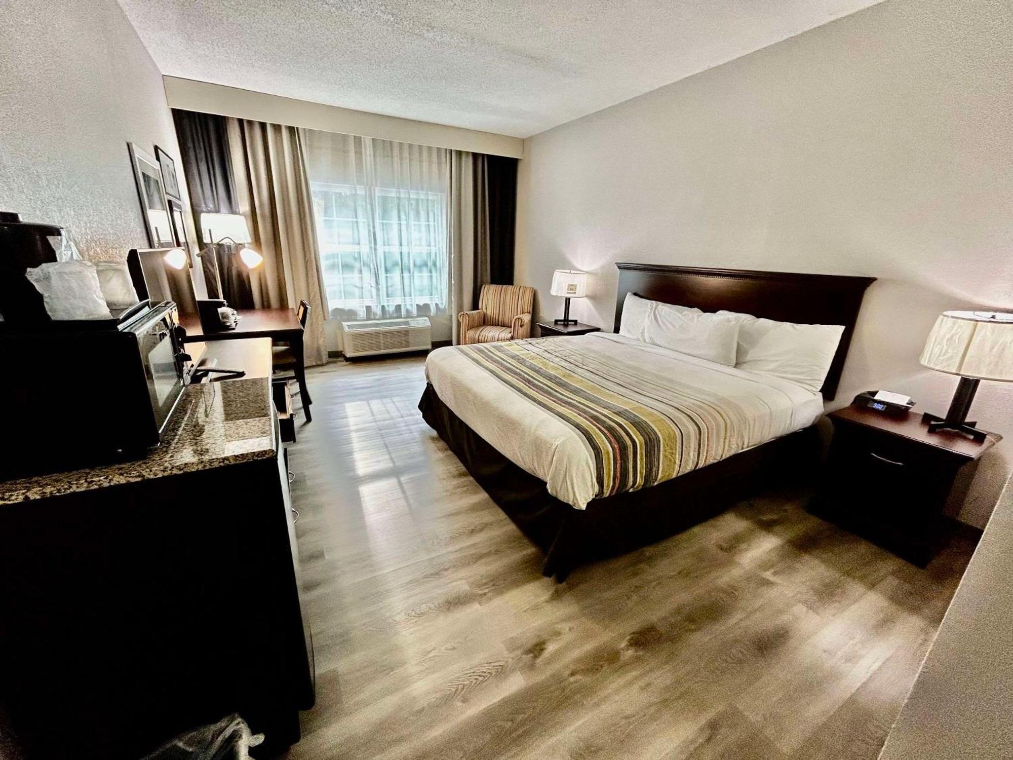 Country Inn & Suites By Radisson, Columbus, Ga Ngoại thất bức ảnh